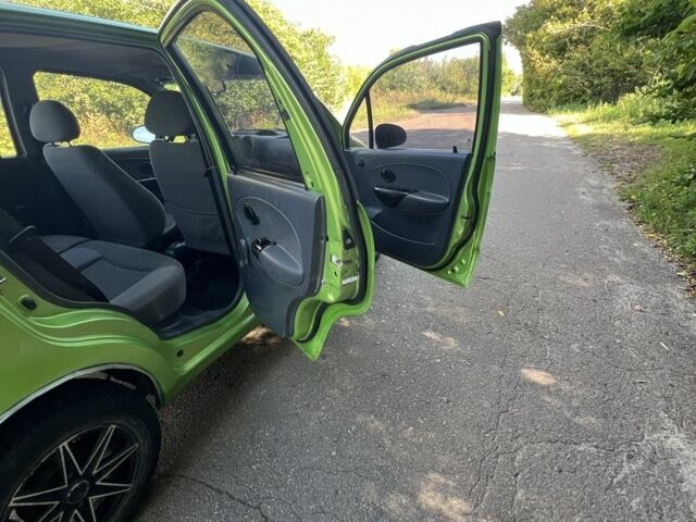 Зеленый Дэу Матиз, объемом двигателя 1.4 л и пробегом 140 тыс. км за 1800 $, фото 10 на Automoto.ua