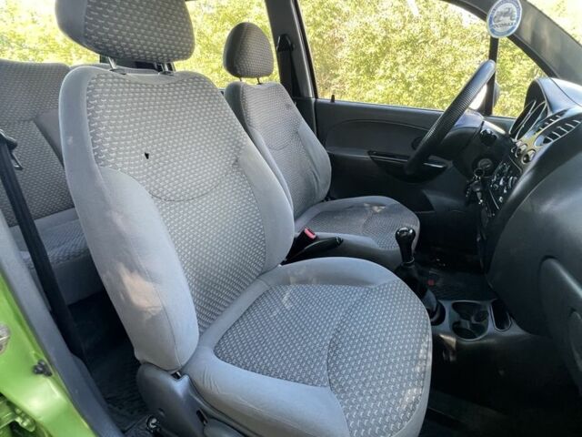 Зеленый Дэу Матиз, объемом двигателя 1.4 л и пробегом 140 тыс. км за 1800 $, фото 8 на Automoto.ua