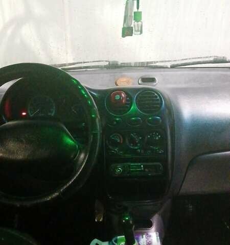 Зеленый Дэу Матиз, объемом двигателя 0.8 л и пробегом 190 тыс. км за 2100 $, фото 2 на Automoto.ua