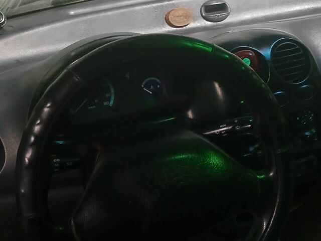 Зеленый Дэу Матиз, объемом двигателя 0.8 л и пробегом 190 тыс. км за 2100 $, фото 2 на Automoto.ua