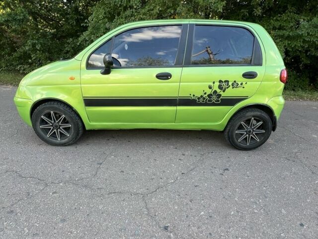 Зеленый Дэу Матиз, объемом двигателя 1.4 л и пробегом 140 тыс. км за 1800 $, фото 4 на Automoto.ua