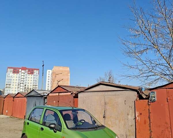 Зеленый Дэу Матиз, объемом двигателя 0.8 л и пробегом 147 тыс. км за 1000 $, фото 2 на Automoto.ua