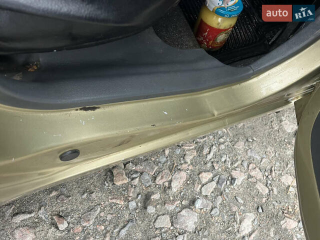 Зеленый Дэу Матиз, объемом двигателя 0.8 л и пробегом 90 тыс. км за 2500 $, фото 9 на Automoto.ua