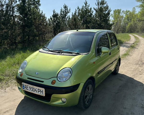 Зеленый Дэу Матиз, объемом двигателя 0.8 л и пробегом 177 тыс. км за 2000 $, фото 3 на Automoto.ua