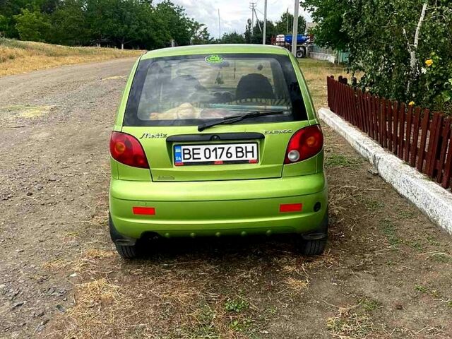 Зеленый Дэу Матиз, объемом двигателя 0.8 л и пробегом 130 тыс. км за 3200 $, фото 3 на Automoto.ua