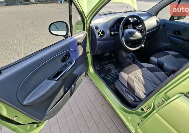 Зелений Деу Матіз, об'ємом двигуна 0.8 л та пробігом 109 тис. км за 2700 $, фото 6 на Automoto.ua