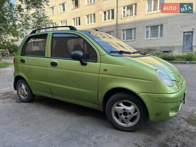 Зелений Деу Матіз, об'ємом двигуна 0.8 л та пробігом 163 тис. км за 2300 $, фото 3 на Automoto.ua
