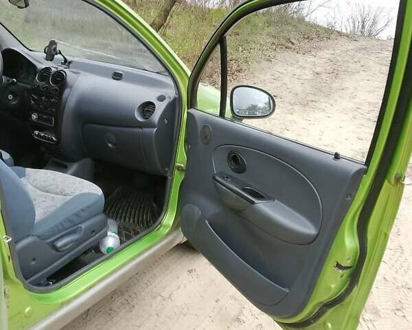 Зелений Деу Матіз, об'ємом двигуна 0.8 л та пробігом 177 тис. км за 1600 $, фото 7 на Automoto.ua