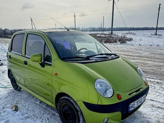 Зелений Деу Матіз, об'ємом двигуна 1 л та пробігом 1460 тис. км за 2000 $, фото 1 на Automoto.ua