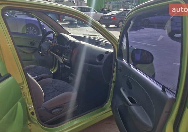 Зелений Деу Матіз, об'ємом двигуна 0.8 л та пробігом 77 тис. км за 3000 $, фото 35 на Automoto.ua