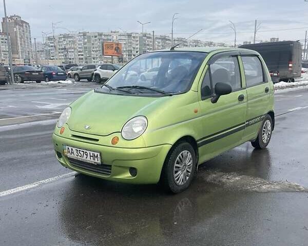 Зелений Деу Матіз, об'ємом двигуна 0.8 л та пробігом 240 тис. км за 2300 $, фото 1 на Automoto.ua
