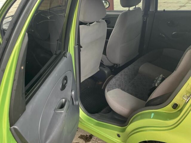 Зеленый Дэу Матиз, объемом двигателя 0.8 л и пробегом 145 тыс. км за 2400 $, фото 5 на Automoto.ua