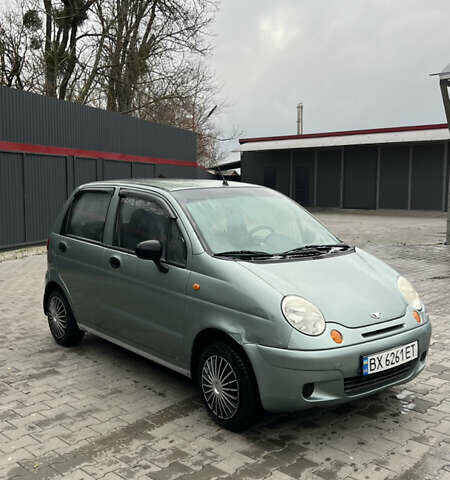 Зеленый Дэу Матиз, объемом двигателя 0.8 л и пробегом 120 тыс. км за 2000 $, фото 1 на Automoto.ua