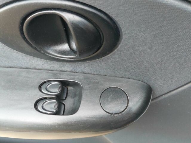 Зелений Деу Матіз, об'ємом двигуна 0.8 л та пробігом 103 тис. км за 3100 $, фото 6 на Automoto.ua