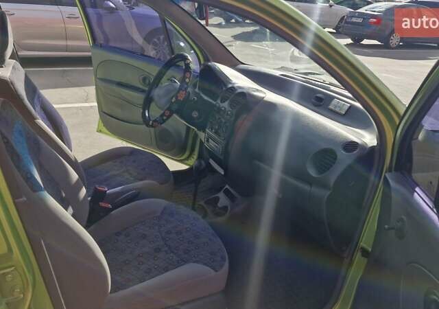 Зелений Деу Матіз, об'ємом двигуна 0.8 л та пробігом 77 тис. км за 3000 $, фото 17 на Automoto.ua