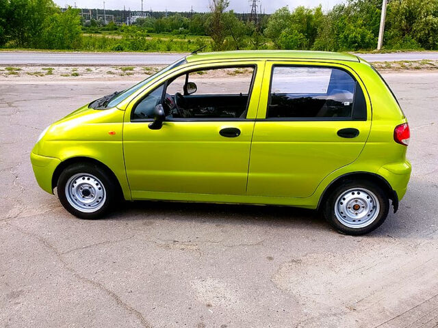 Деу Матіз 2012 у Харкові на Automoto.ua Зелений Деу Матіз, об'ємом двигуна 0.8 л та пробігом 0 тис. км за 2700 $, фото 5 на Automoto.ua