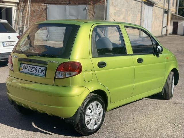 Зеленый Дэу Матиз, объемом двигателя 0.8 л и пробегом 107 тыс. км за 2500 $, фото 4 на Automoto.ua