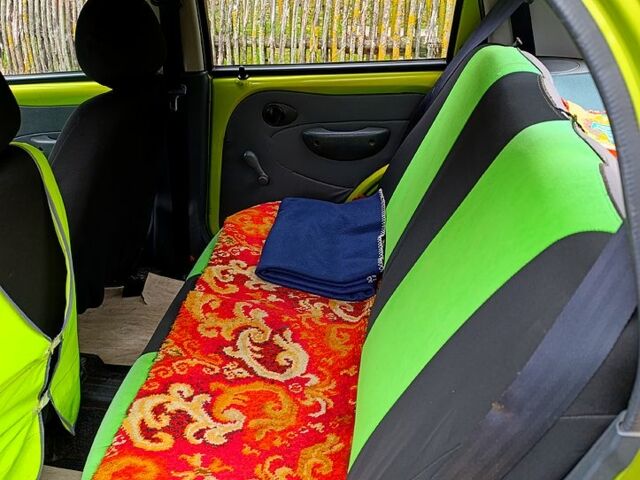 Зелений Деу Матіз, об'ємом двигуна 0.8 л та пробігом 147 тис. км за 2300 $, фото 5 на Automoto.ua