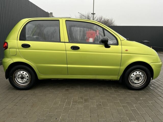 Зеленый Дэу Матиз, объемом двигателя 8 л и пробегом 62 тыс. км за 2200 $, фото 5 на Automoto.ua