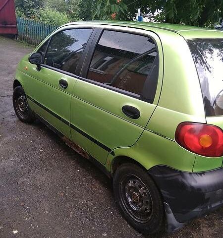 Зеленый Дэу Матиз, объемом двигателя 0.8 л и пробегом 120 тыс. км за 1100 $, фото 1 на Automoto.ua