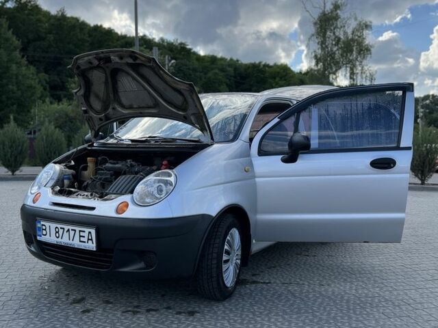 Сірий Деу Муссо, об'ємом двигуна 0.8 л та пробігом 93 тис. км за 2350 $, фото 11 на Automoto.ua
