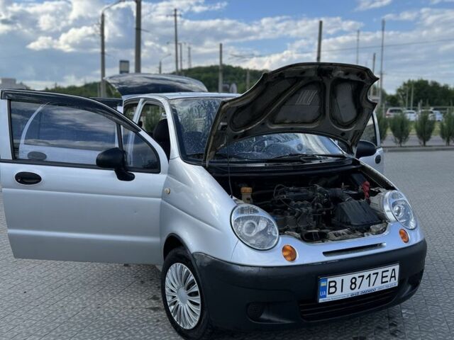 Сірий Деу Муссо, об'ємом двигуна 0.8 л та пробігом 93 тис. км за 2350 $, фото 10 на Automoto.ua