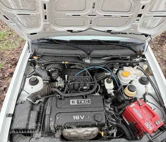 Белый Дэу Нексия, объемом двигателя 1.6 л и пробегом 45 тыс. км за 3096 $, фото 5 на Automoto.ua