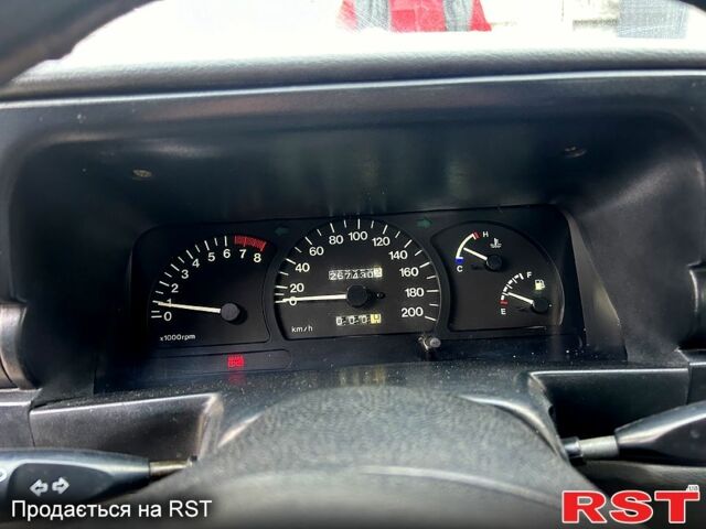 Белый Дэу Нексия, объемом двигателя 1.5 л и пробегом 268 тыс. км за 1300 $, фото 9 на Automoto.ua
