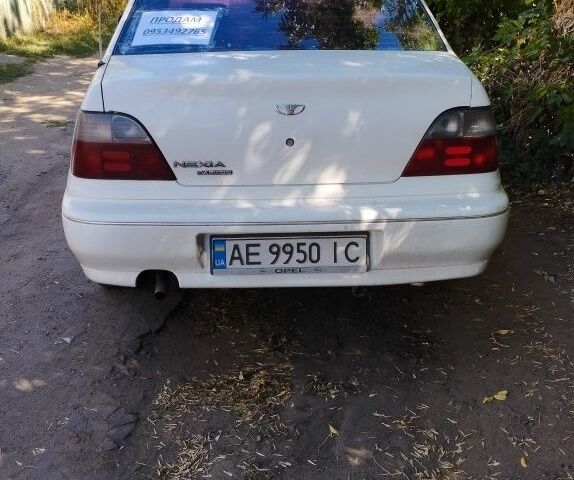 Білий Деу Нексія, об'ємом двигуна 1.5 л та пробігом 2 тис. км за 1990 $, фото 7 на Automoto.ua