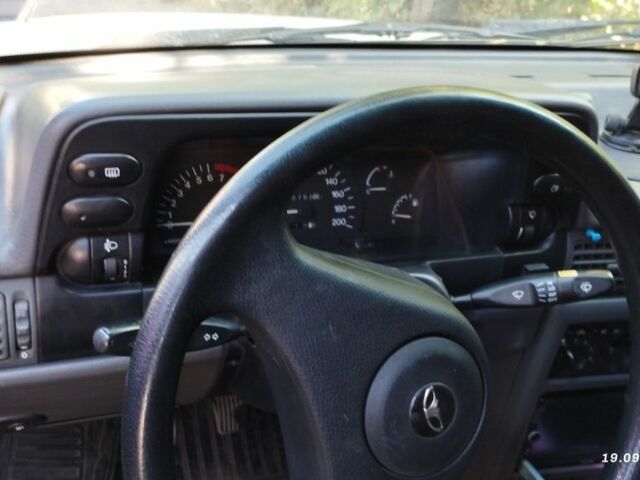 Білий Деу Нексія, об'ємом двигуна 1.5 л та пробігом 2 тис. км за 1990 $, фото 8 на Automoto.ua