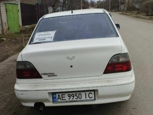 Білий Деу Нексія, об'ємом двигуна 1.5 л та пробігом 2 тис. км за 2000 $, фото 2 на Automoto.ua