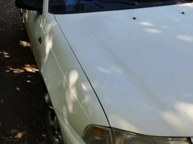 Білий Деу Нексія, об'ємом двигуна 1.5 л та пробігом 2 тис. км за 2000 $, фото 5 на Automoto.ua