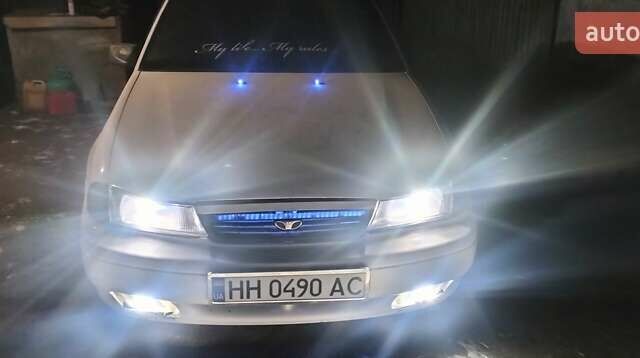 Білий Деу Нексія, об'ємом двигуна 1.5 л та пробігом 104 тис. км за 2300 $, фото 1 на Automoto.ua