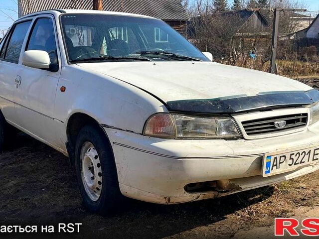 Білий Деу Нексія, об'ємом двигуна 1.5 л та пробігом 100 тис. км за 600 $, фото 1 на Automoto.ua
