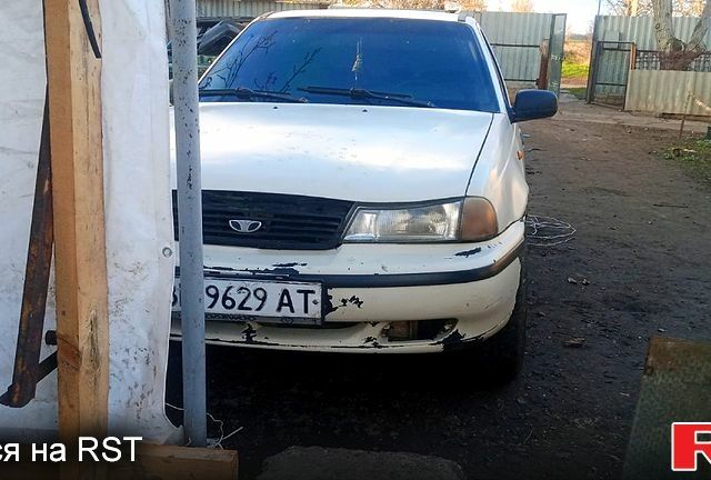 Білий Деу Нексія, об'ємом двигуна 1.6 л та пробігом 0 тис. км за 1250 $, фото 5 на Automoto.ua