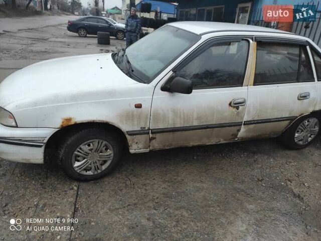 Білий Деу Нексія, об'ємом двигуна 1.5 л та пробігом 240 тис. км за 1450 $, фото 3 на Automoto.ua
