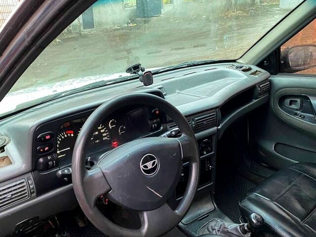 Белый Дэу Нексия, объемом двигателя 1.5 л и пробегом 270 тыс. км за 1150 $, фото 6 на Automoto.ua