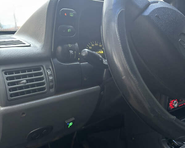 Белый Дэу Нексия, объемом двигателя 1.5 л и пробегом 249 тыс. км за 1600 $, фото 4 на Automoto.ua