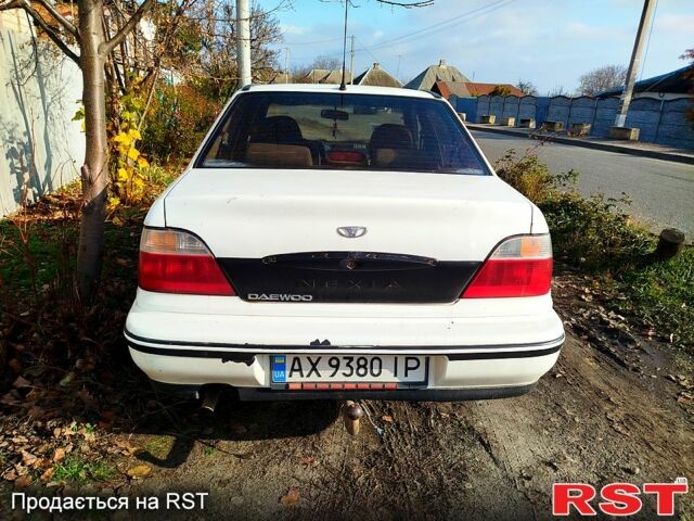 Белый Дэу Нексия, объемом двигателя 1.5 л и пробегом 190 тыс. км за 1200 $, фото 3 на Automoto.ua