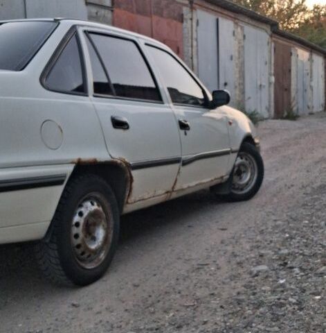 Білий Деу Нексія, об'ємом двигуна 1.5 л та пробігом 263 тис. км за 1005 $, фото 3 на Automoto.ua
