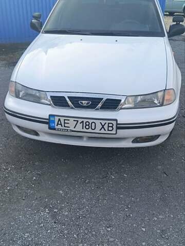 Белый Дэу Нексия, объемом двигателя 1.5 л и пробегом 212 тыс. км за 1850 $, фото 1 на Automoto.ua