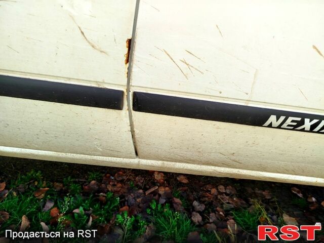 Белый Дэу Нексия, объемом двигателя 1.5 л и пробегом 190 тыс. км за 1200 $, фото 10 на Automoto.ua