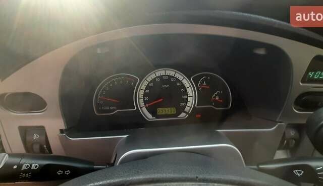 Белый Дэу Нексия, объемом двигателя 1.5 л и пробегом 99 тыс. км за 2800 $, фото 3 на Automoto.ua