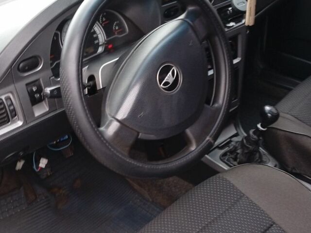 Белый Дэу Нексия, объемом двигателя 1.5 л и пробегом 111 тыс. км за 2200 $, фото 4 на Automoto.ua