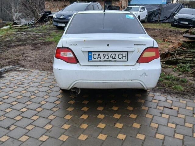 Білий Деу Нексія, об'ємом двигуна 1.5 л та пробігом 234 тис. км за 750 $, фото 2 на Automoto.ua