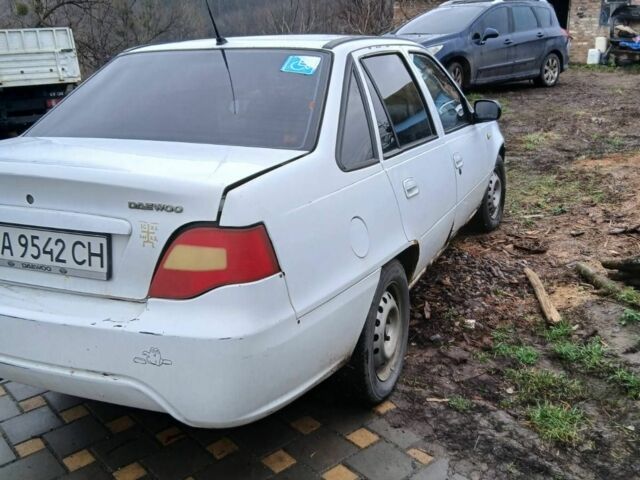 Білий Деу Нексія, об'ємом двигуна 1.5 л та пробігом 234 тис. км за 750 $, фото 1 на Automoto.ua