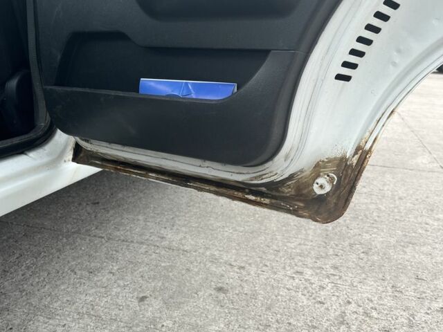 Белый Дэу Нексия, объемом двигателя 1.5 л и пробегом 203 тыс. км за 2000 $, фото 14 на Automoto.ua