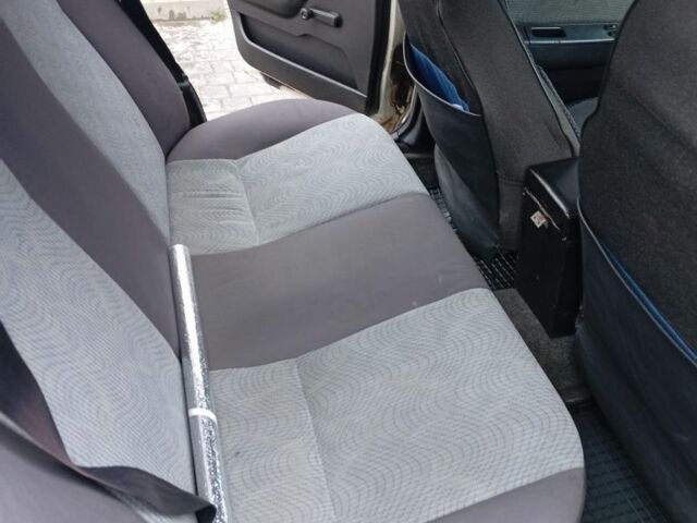 Белый Дэу Нексия, объемом двигателя 1.5 л и пробегом 111 тыс. км за 2200 $, фото 9 на Automoto.ua