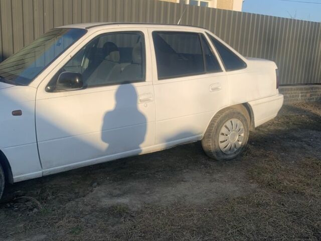 Білий Деу Нексія, об'ємом двигуна 1.5 л та пробігом 70 тис. км за 1750 $, фото 3 на Automoto.ua