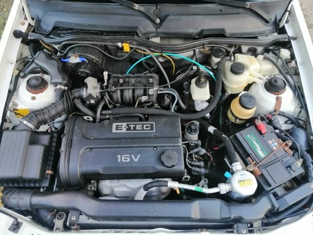 Белый Дэу Нексия, объемом двигателя 3.5 л и пробегом 210 тыс. км за 1307 $, фото 10 на Automoto.ua